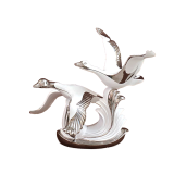 купить статуэтку летящие гуси