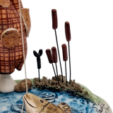 рыбак в камышах купить статуэтку