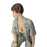 Статуэтка осень разноцветная ручная роспись крупный план