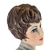 Статуэтка осень разноцветная ручная роспись крупный план