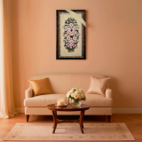 Картина с цветами в дорогом интерьере