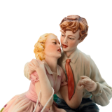 Статуэтка Влюблённые работа Luciano Cazzola крупный план