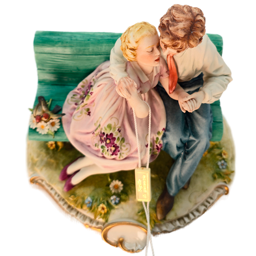 Статуэтка «Влюблённые» из бисквитного фарфора, Италия