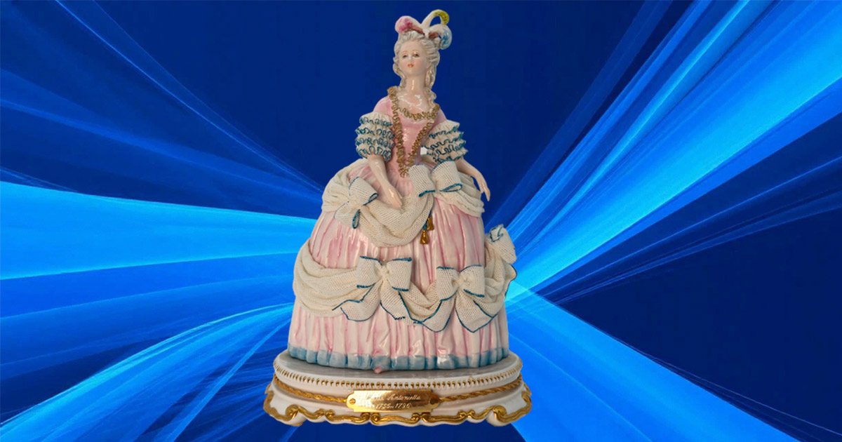 Скульптура «Мария Антуанетта», TICHE - магия фарфоровых кружев